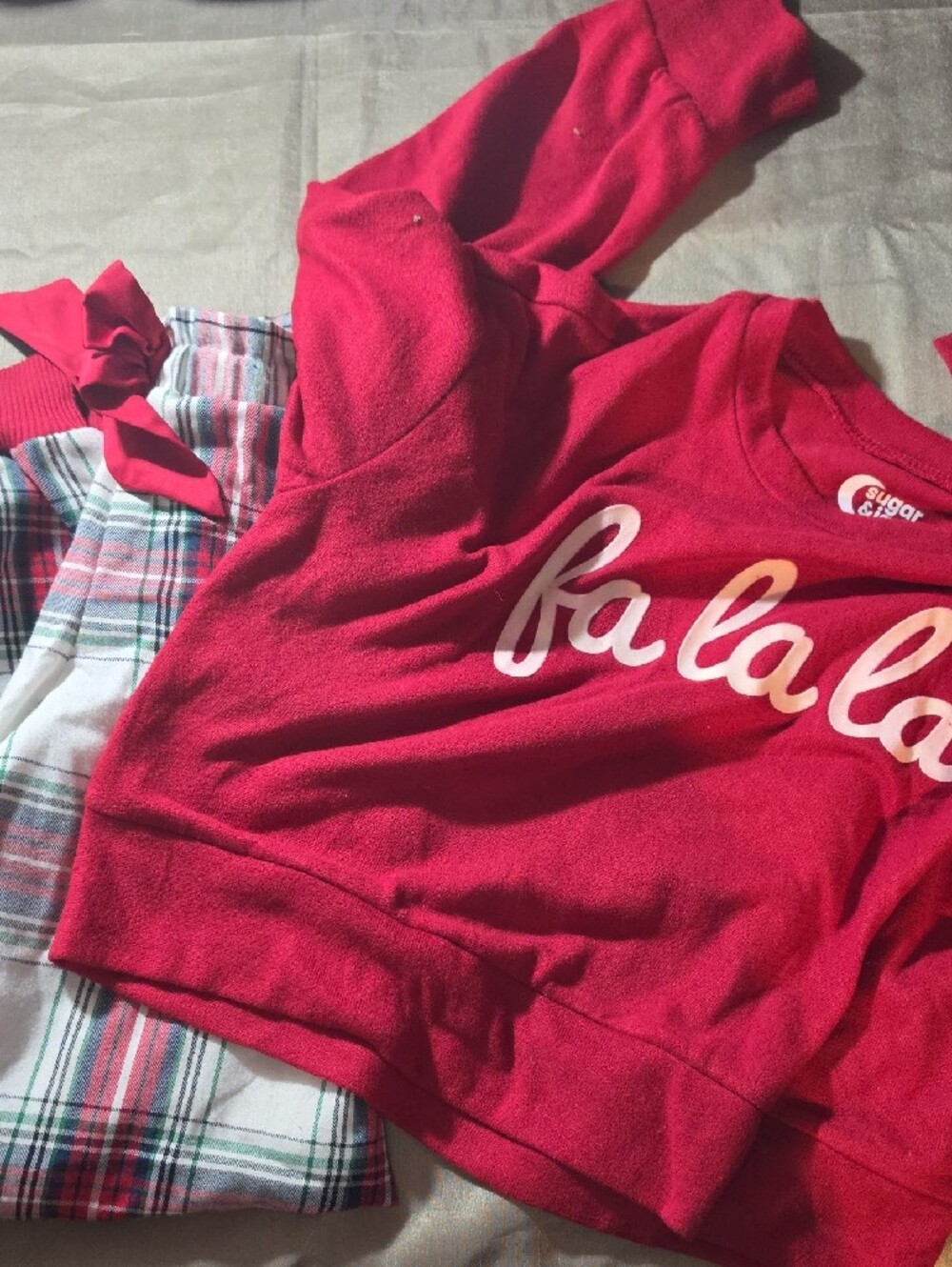 Loungewear Set - Picture 2 of 6